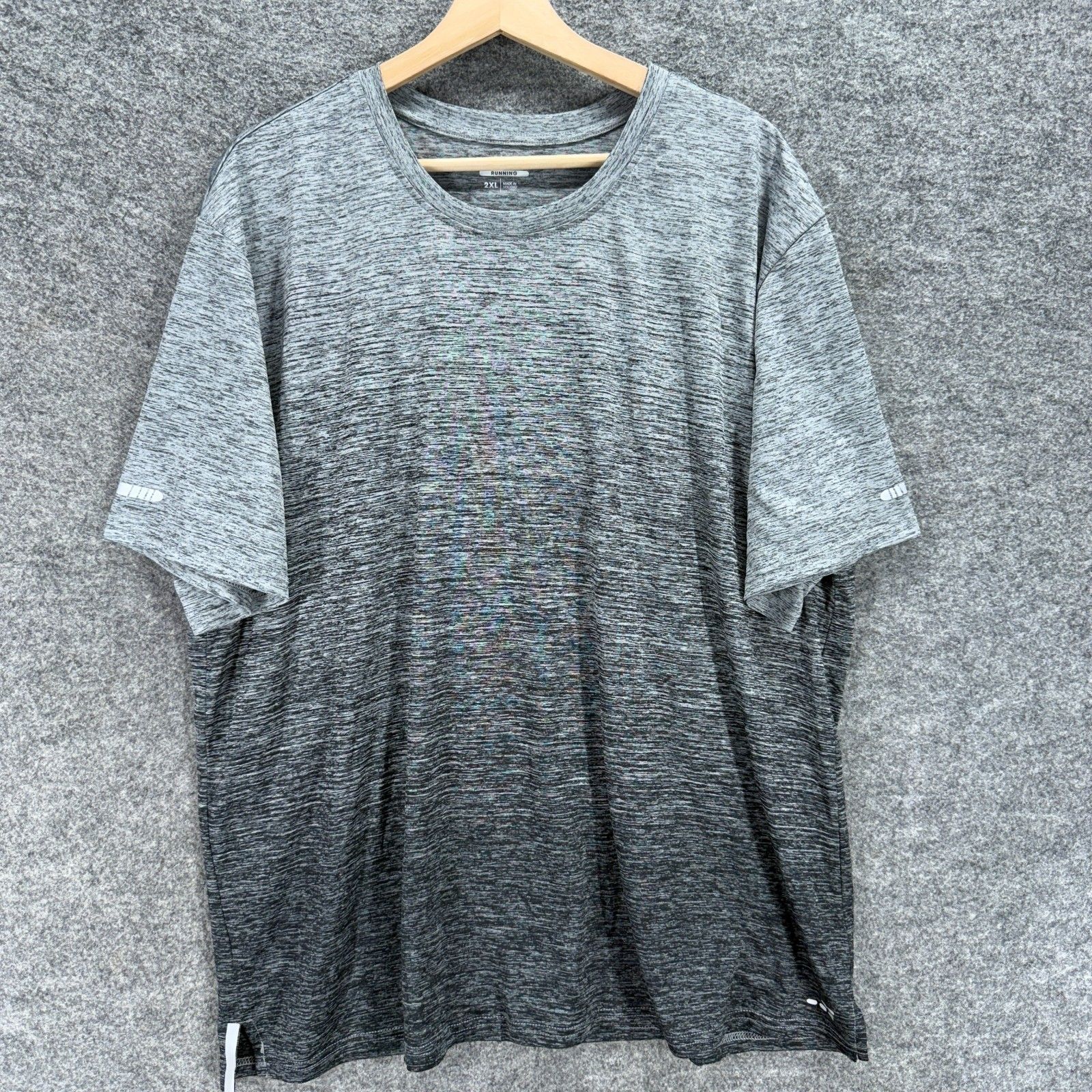 Bcg T-Shirt Men 2xl Gray Ombre Short Sleeve Crew Neck Running Pullover Regular